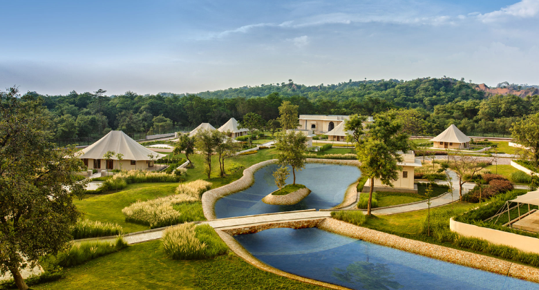 The Oberoi Sukhvilas Spa Resort