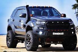 Ford Endeavour Offroad Car