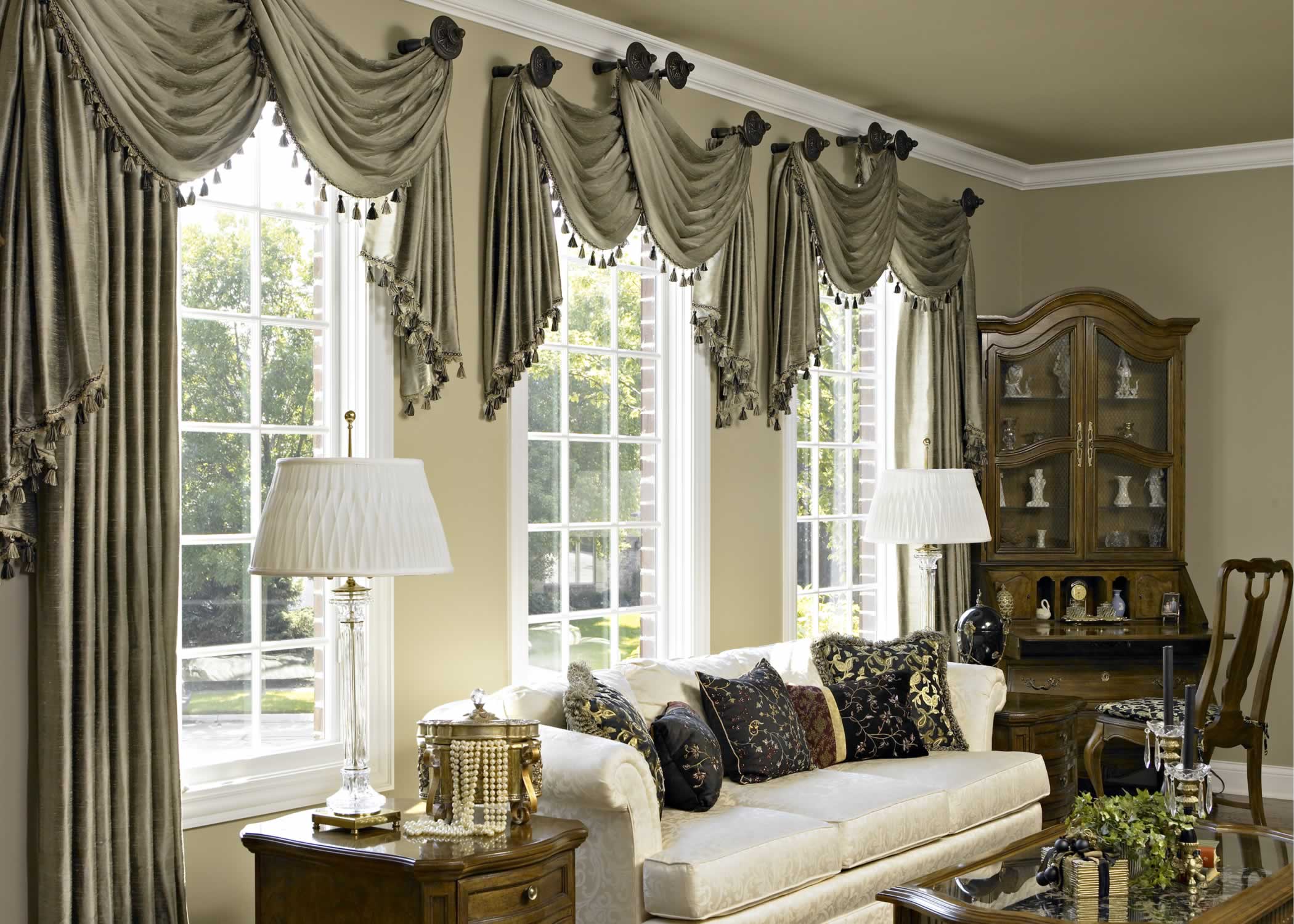 Top Curtain Ideas for Elegant Living Spaces